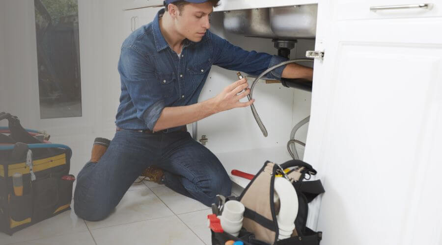 Emergency Leak Repair in Heflin, LA